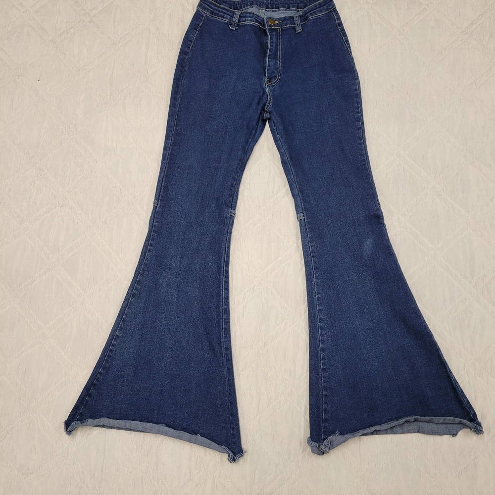 Unbranded Super Bell Bottom raw hem blue jeans size M waist 27‎